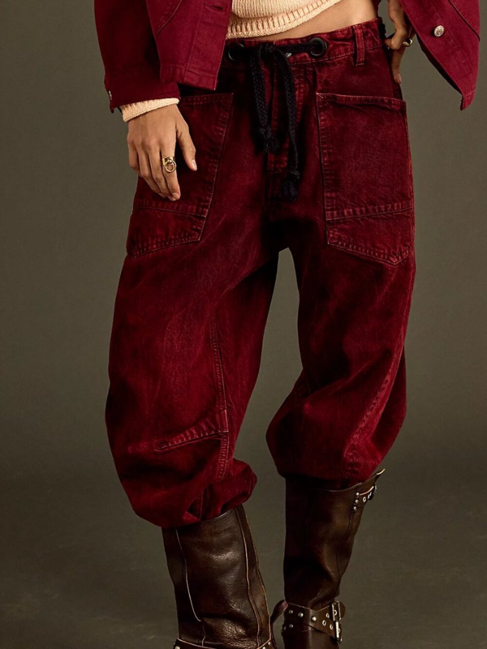 Free People We The Free Moxie Pull-On Barrel Jeans Vampiric Size 28 NWOT